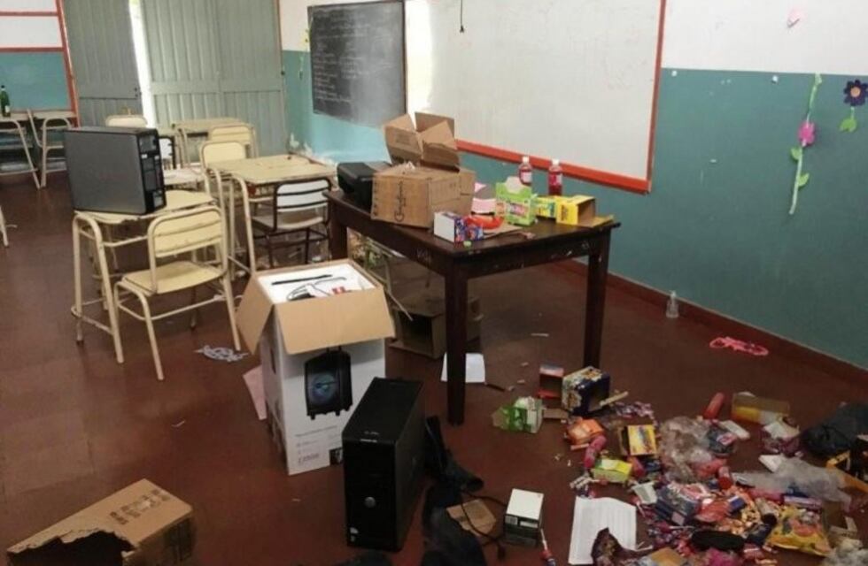 Golpe a la educación: Robaron 30 notebook de la Escuela Cicarelli