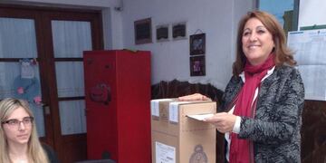 La intendenta Mónica Fein votó en las PASO 2017