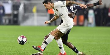 El mediocampista de PSG se mostró \