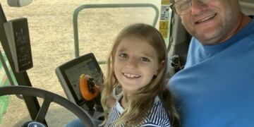 Fabián Macías productor de Las Varas