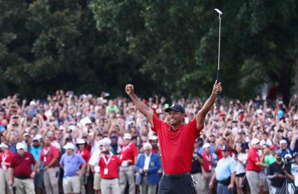 Tiger Woods ganó el Tour Championship y acabó con su sequía