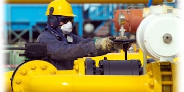 Tecnicatura en Petróleo y Gas: comenzará a dictarse en la Universidad Nacional del Sur.- Por Néstor Donato Ferrari