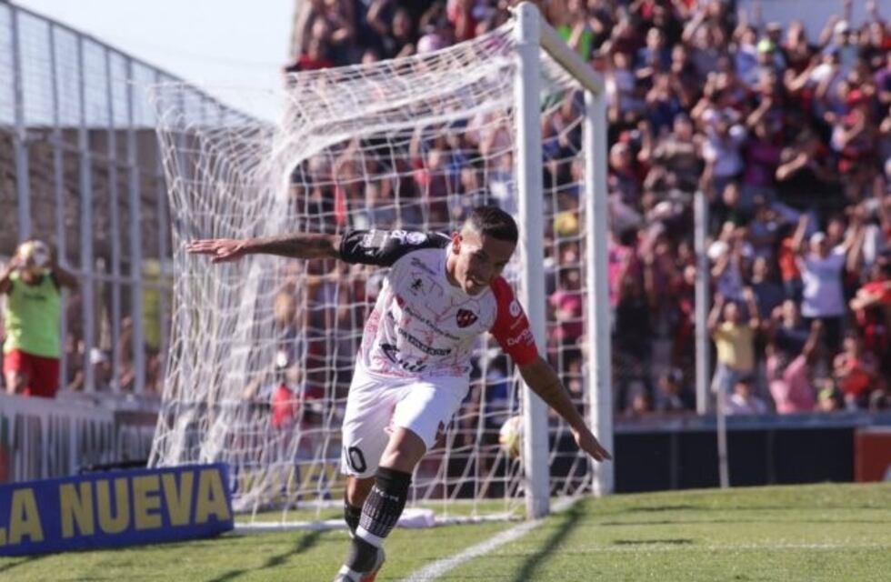 El golazo de Gabriel Carabajal para que Patronato siga en Primera