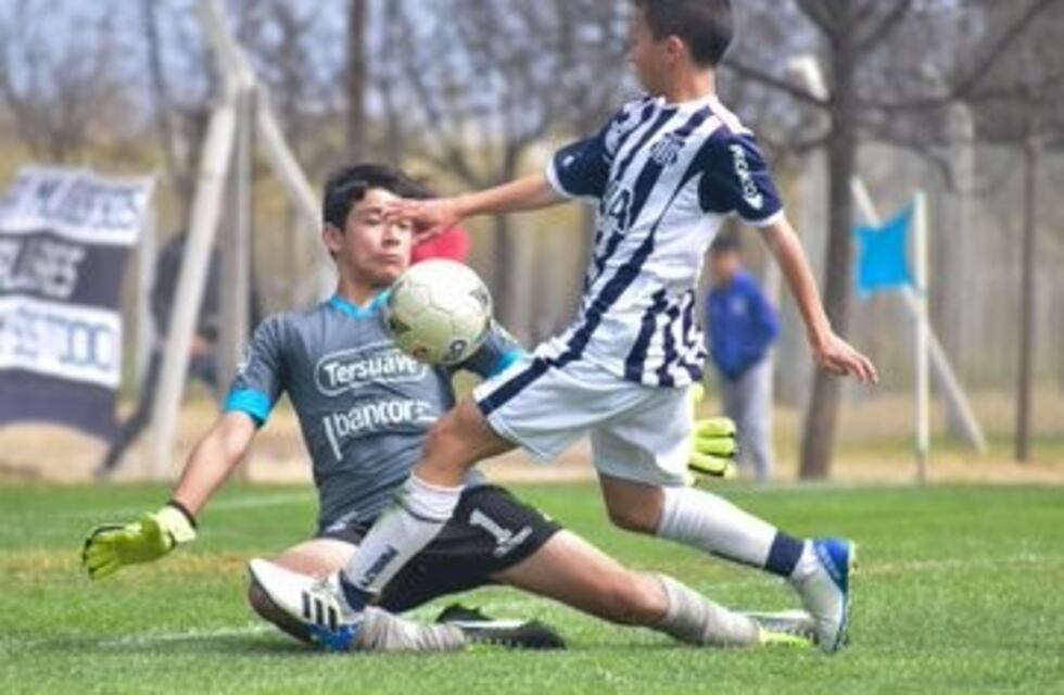 Talleres y Belgrano repartieron puntos en los clásicos de Inferiores de Liga Cordobesa