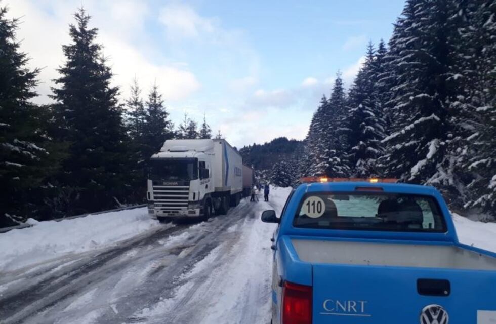 Está cortada la ruta N°40 entre Bariloche y El Bolsón