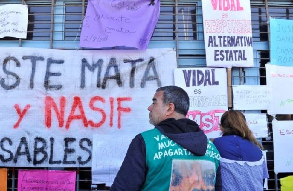 Docentes de Moreno denuncian que robaron documentación del Consejo Escolar