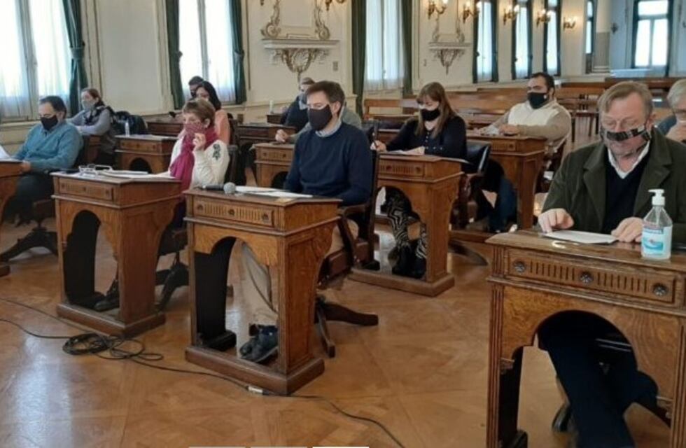 Se aprobó por unanimidad el crédito de $ 70 millones para maquinaria vial