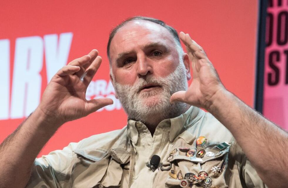 El cocinero español José Andrés dará comidas a los afectados por el huracán Dorian