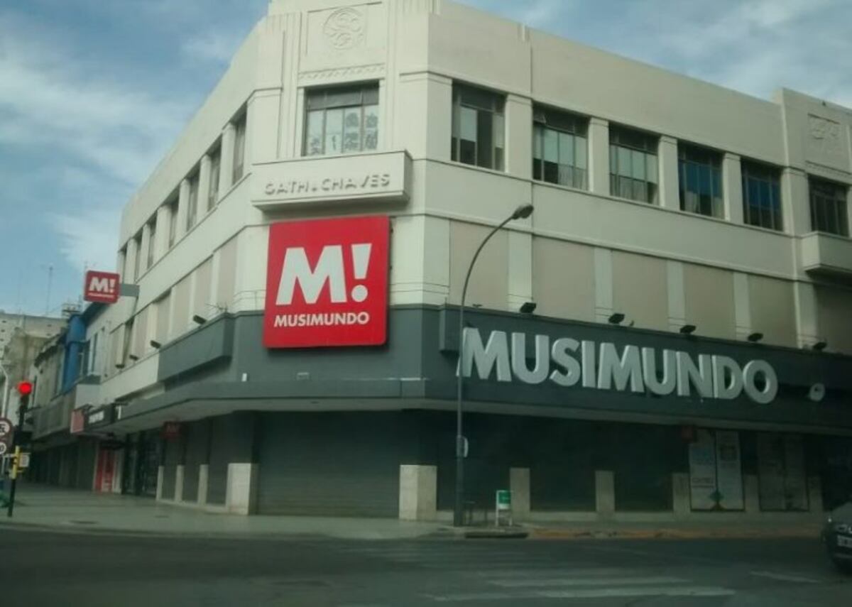 Musimundo vuelve a abrir sus puertas en Bahía