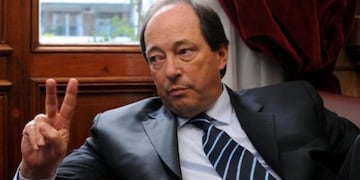 Dos: el radical mendocino Ernesto Sanz y Martín Lousteau (Evolución) coincidieron en la necesidad de que Cambiemos realice internas\u002E