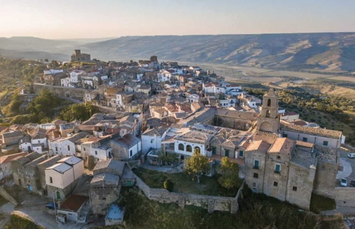 El poblado italiano de Grottole\u002E