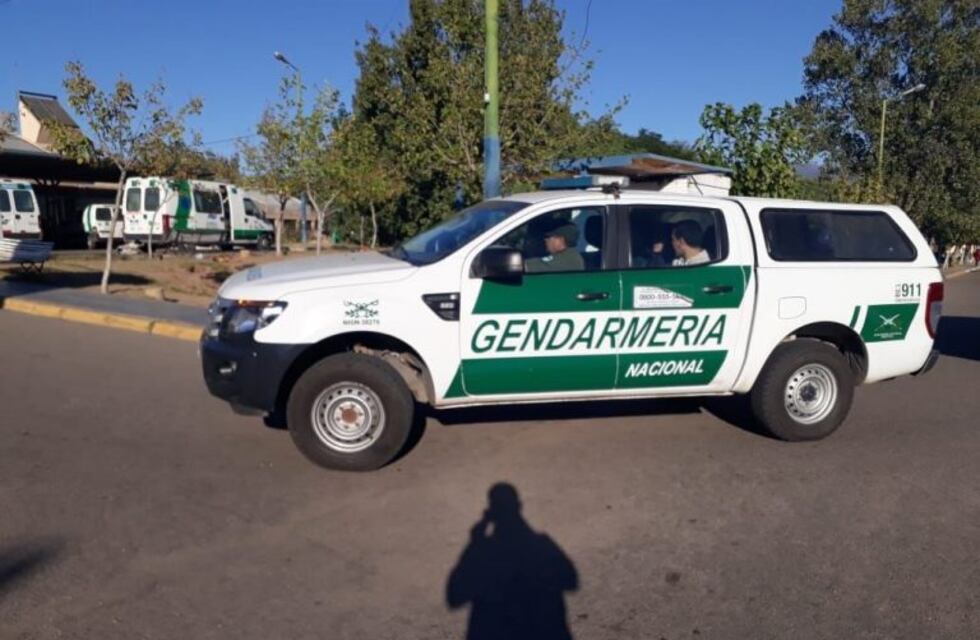 "Un gendarme pasó en moto y ella le hizo señas"