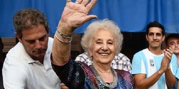 Estela de Carlotto valoró el gobierno de Mauricio Macri y llamó a los jóvenes a seguir luchando por la verdad y la justicia\u002E