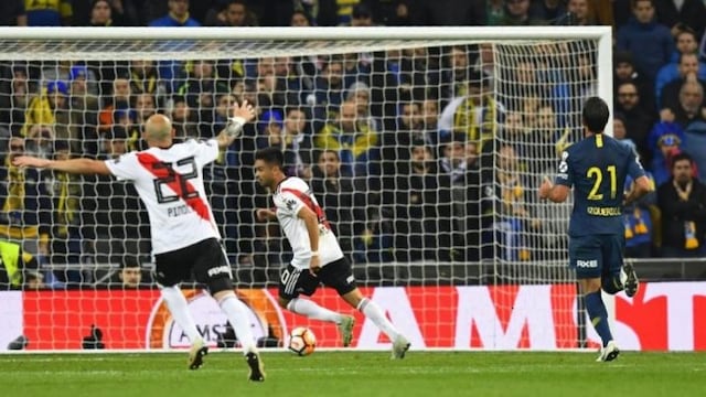 El histórico gol del Pity Martínez a Boca.