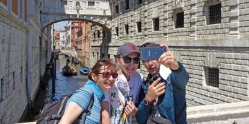 El turismo parece comenzar a reactivarse\u002E EFE/EPA/Andrea Merola