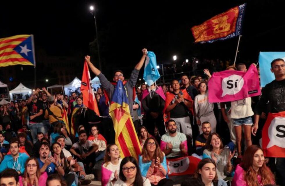 El "Sí" se impuso por el 90 por ciento de los votos en el referéndum de Cataluña