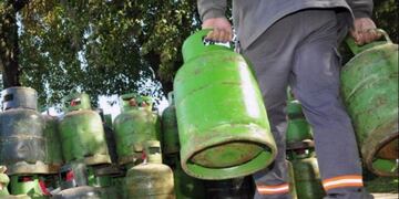 La garrafa de 10 kilos se vende a $300 por medio del programa La Garrafa en tu Barrio.