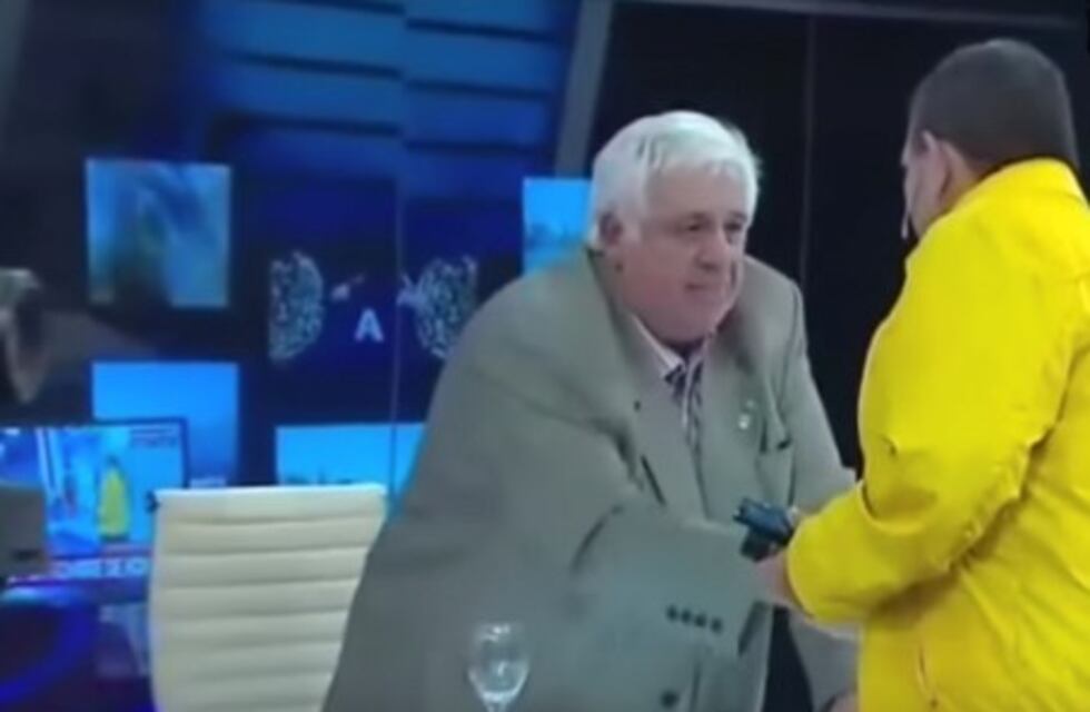 El Rey de la Carne casi se va a las piñas con Alfredo Olmedo en vivo