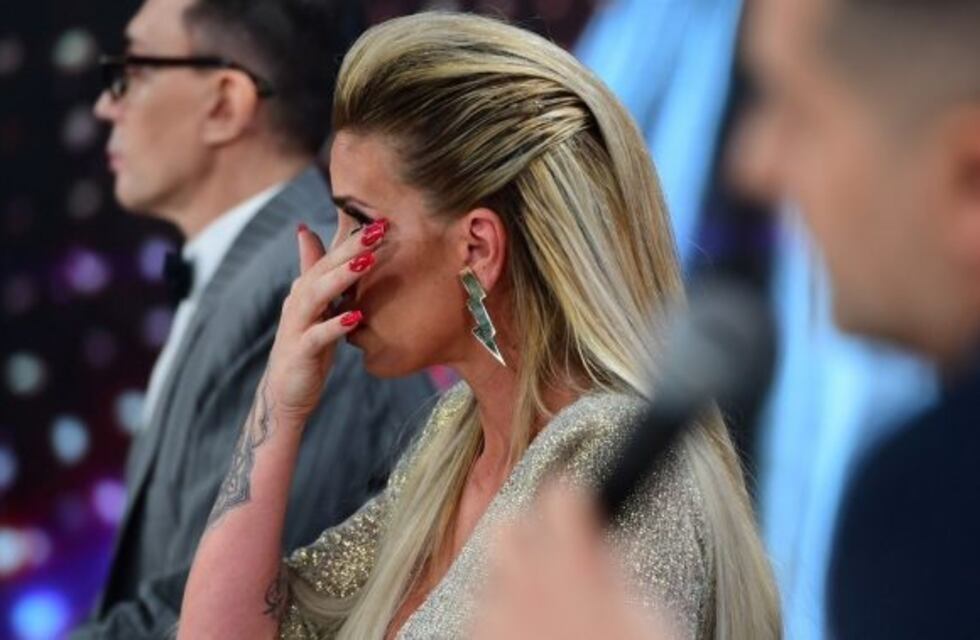 Le preguntaron a Flor Peña por su pelea con Ángel de Brito y se puso a llorar