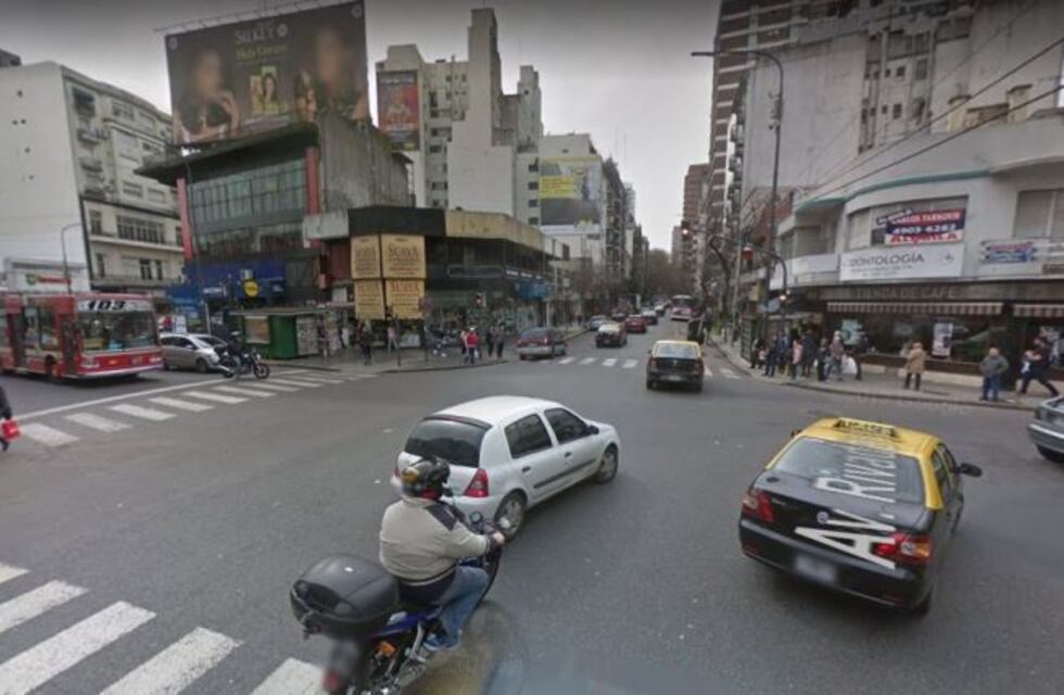 Murió un motociclista tras chocar con un auto en Caballito