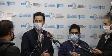 El vicegobernador Manuel Calvo anticipó que evaluarán una habilitación para que los niños puedan tener salidas junto a los padres\u002E