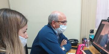 Hugo Fernández y Gabriela Hoffman en comunicación con Secretario de Políticas Universitarias de la Nación, Lic\u002E Jaime Perczyk\u002E