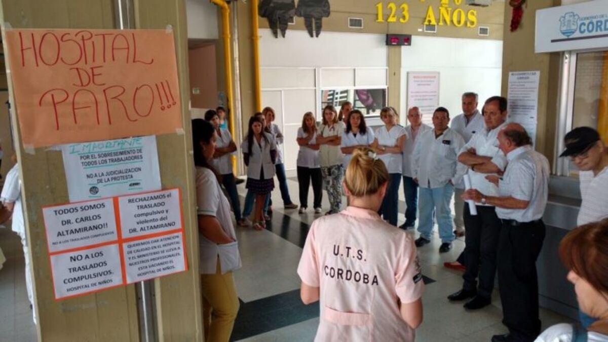 Asambleas en el Hospital de Niños de Córdoba\u002E