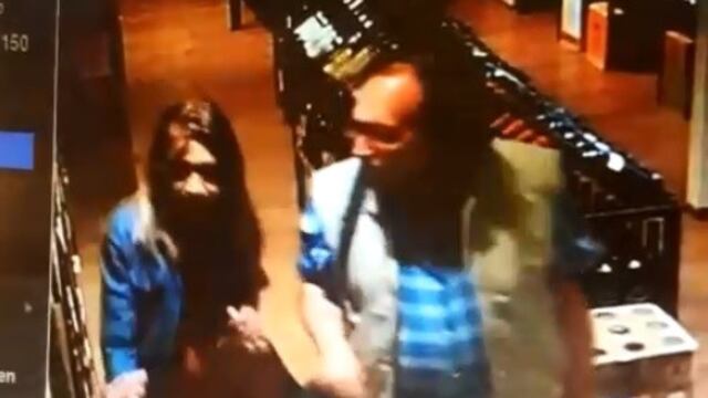 Los mecheros se llevaron esta vez una botella de whisky valuada en 3\u002E500 pesos\u002E (Captura de pantalla)