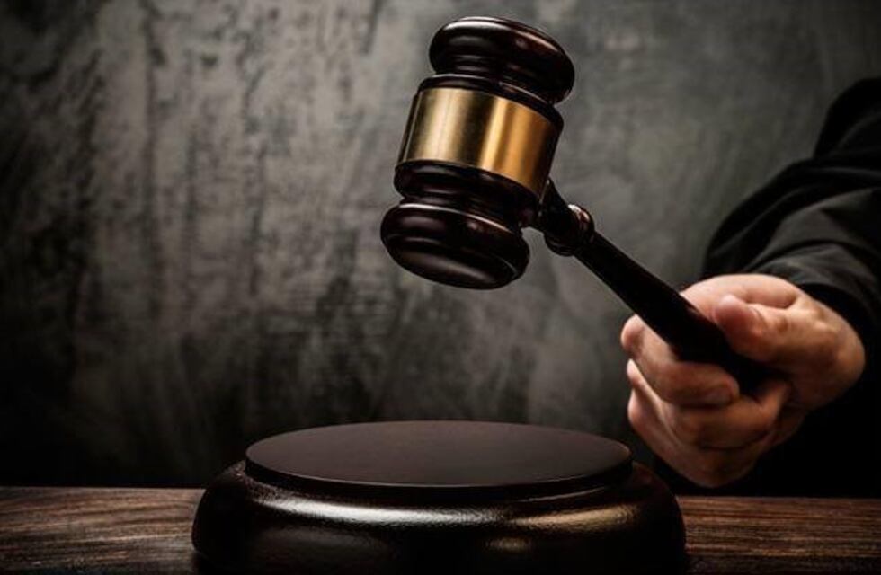 Le ocultó a su exesposa un casamiento anterior y deberá pagar ''daño moral''