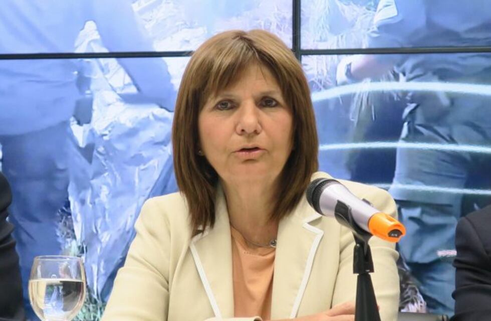 Bullrich: "Los sindicalistas deben presentar la declaración jurada"