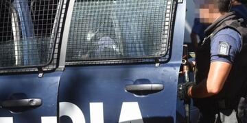 Una joven fue detenida tras golpear brutalmente a una mujer en pleno barrio Cívico de Ciudad\u002E