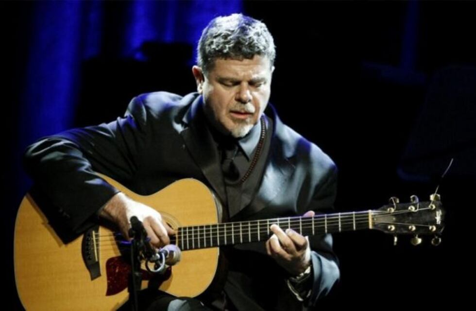Gustavo Santaolalla sigue "Desandando el camino" y llega a Mendoza