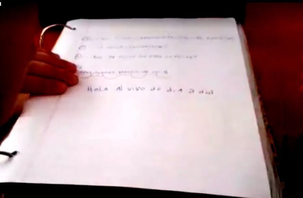 Emocionate: izamos la bandera en el colegio Duarte Quirós de barrio Ituzaingó