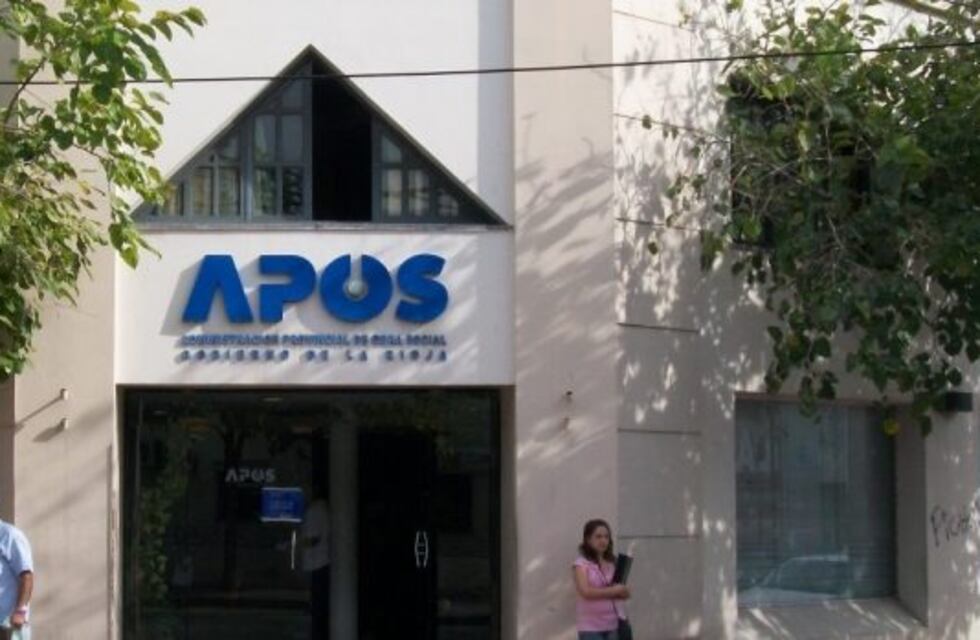 Médico acusado por estafa iría a la cárcel