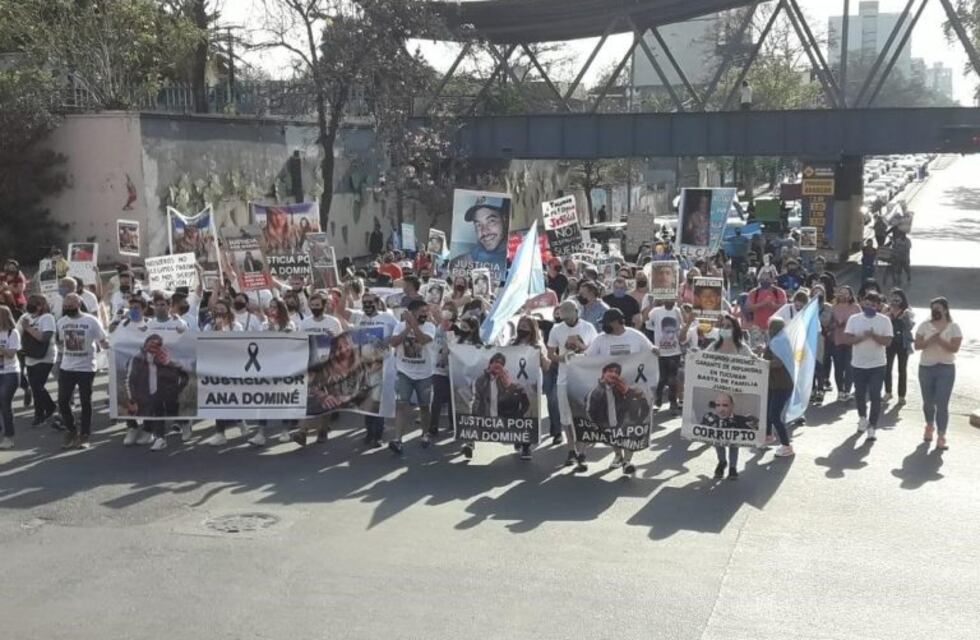 Se realizó una nueva marcha pidiendo justicia por Ana Dominé