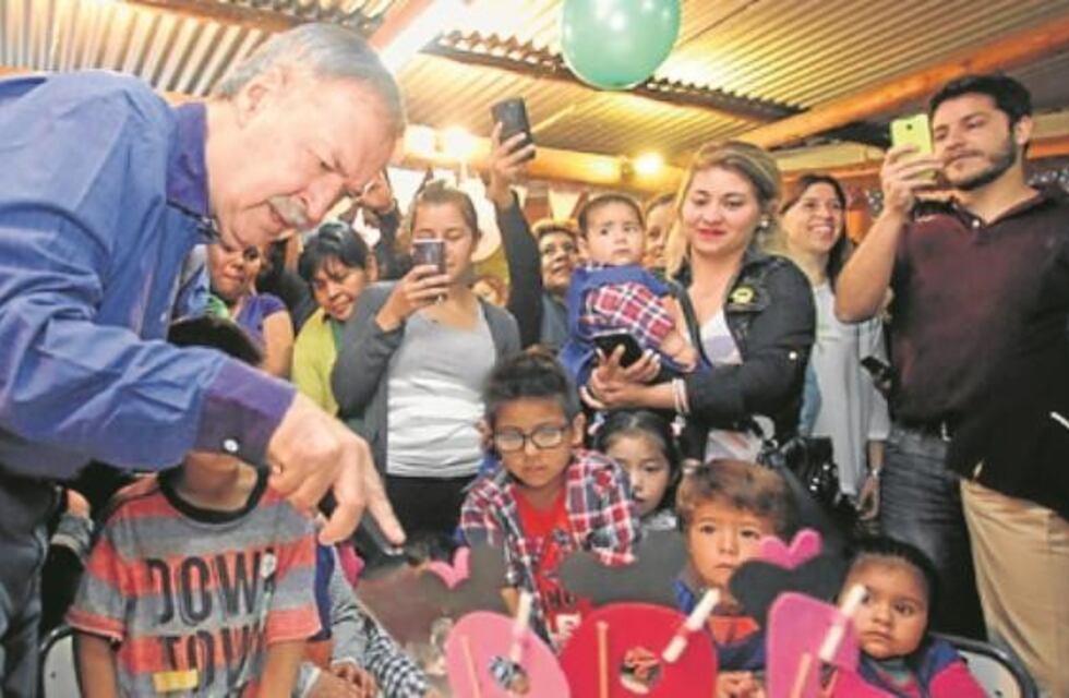 El Gobernador Juan Schiaretti abrió la sala cuna número 100 en Córdoba