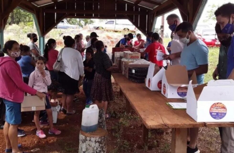 Agricultura Familiar entregó insumos a productores que integrarán la primera feria de Fracrán