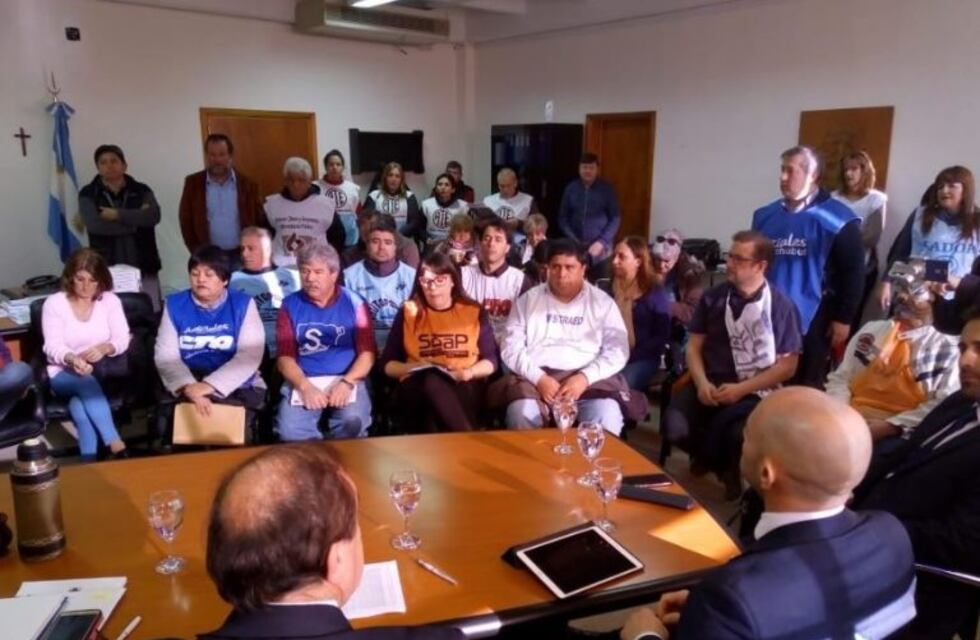 Los gremios anunciaron un paro de tres días