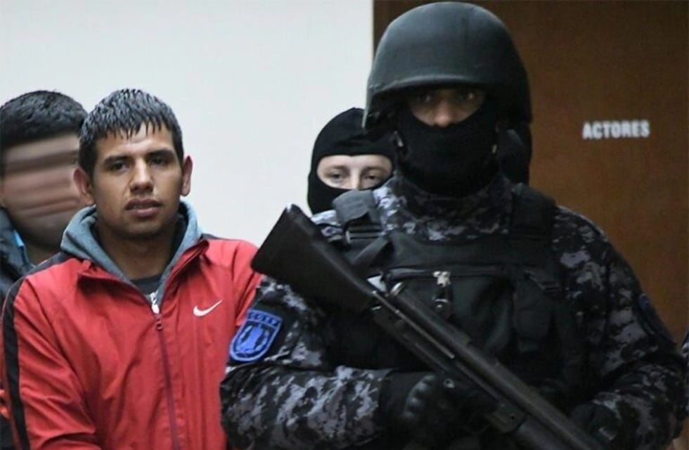 Condenan a 14 años a un hijo del antiguo jefe de "Los Monos" por el crimen de un narcopolicía