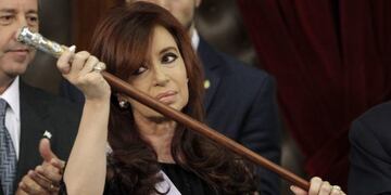 Cristina Kirchner fue sobreseída por el bastón presidencial\u002E Foto: EFE\u002E