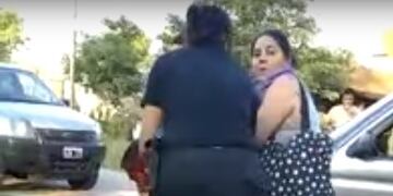 Joven detenido en Laguna Paiva por entrar a los tiros en un partido\u002E (Captura Telefe)