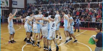 Chaco aplastó a Mendoza y llegó a la final del Torneo Nacional de Básquet