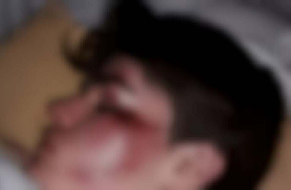 Grave denuncia contra un patovica que le habría dado una brutal golpiza a un joven