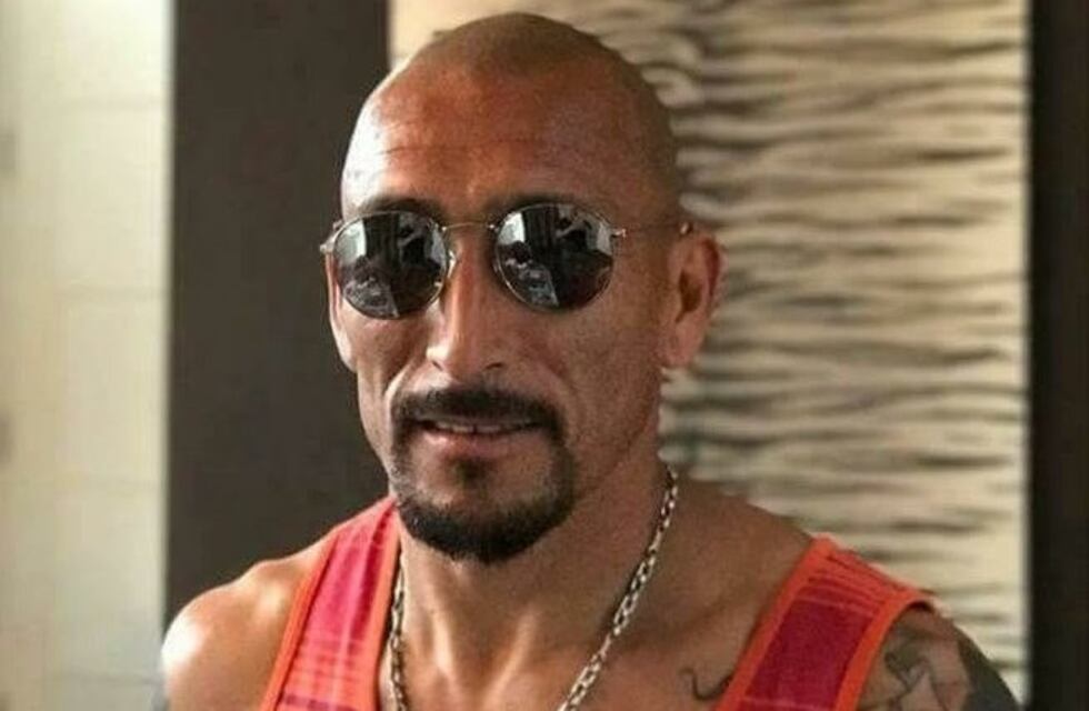 Un Cholo Guiñazú inoxidable