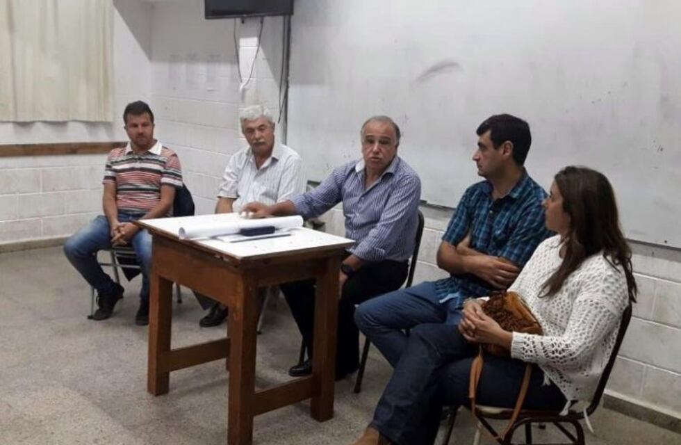 El intendente Chavero se reunió con vecinos de Villa Incor