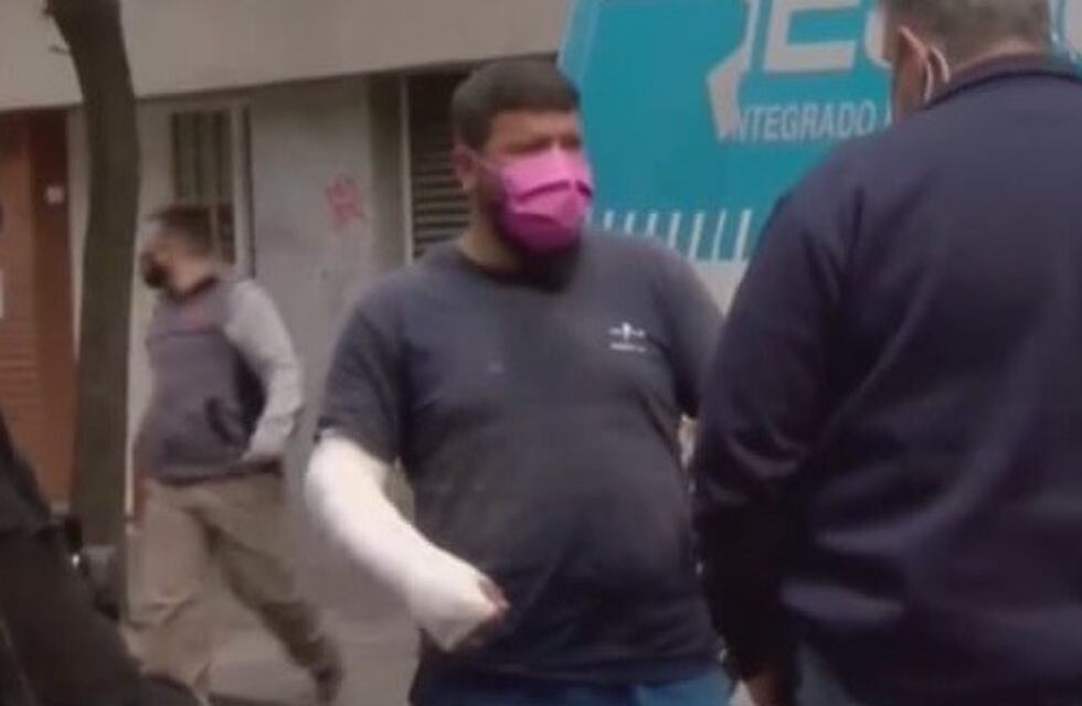 Distribuidor de garrafas se quemó para evitar una explosión en pleno centro