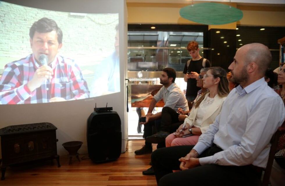Presentaron la Vlll° Fiesta Nacional del Lago en Casa de Santa Cruz en Buenos Aires