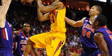 Clifton Lyonell Tucker es el nuevo jugador de los Verdes\u002E