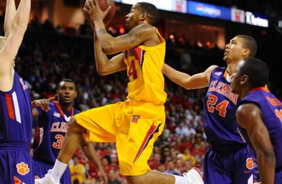 Atenas se refuerza con la llegada de Clifton Tucker