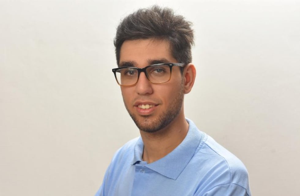 Mowszet se propone como renovador de la política carlospacense